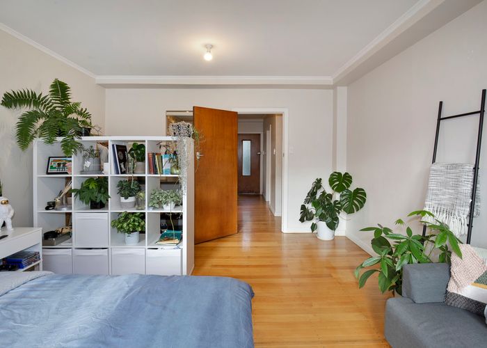  at 2/5 Balfour Road, Parnell, Auckland