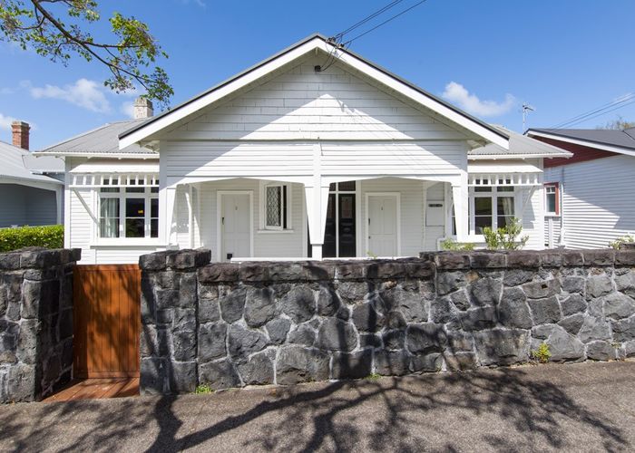  at 25 Mount Pleasant Road, Mount Eden, Auckland