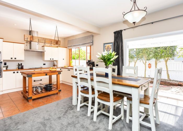  at 32 Bowenvale Avenue, Cashmere, Christchurch