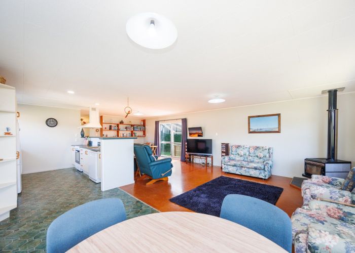  at 24 Te Kiri Street, Himatangi, Manawatu, Manawatu / Whanganui
