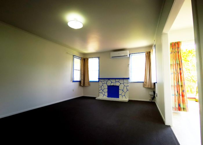  at 4 Bellamy Place, Blockhouse Bay, Auckland City, Auckland