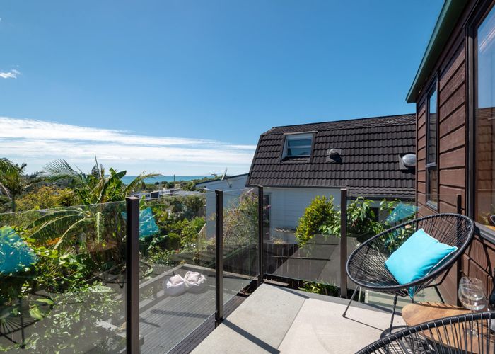  at 3 Mizpah Road, Waiake, Auckland