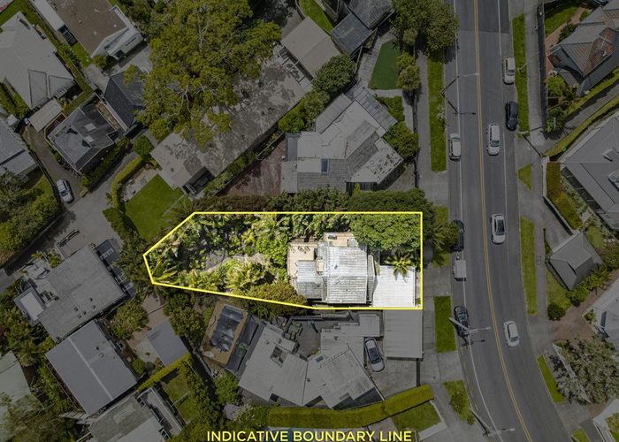 at 104 Orakei Road, Remuera, Auckland