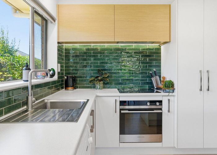  at 15 Pembroke Drive, Bethlehem, Tauranga, Bay Of Plenty