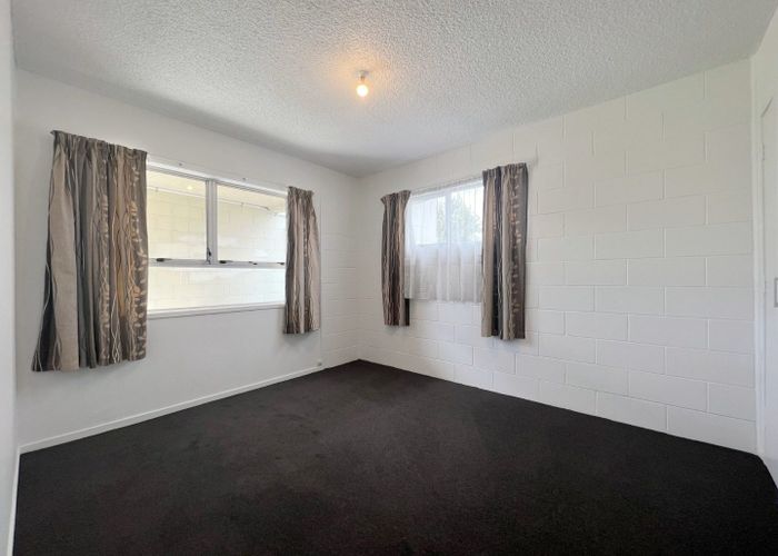  at 2/239 Old Farm Road, Hamilton East, Hamilton, Waikato
