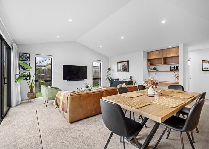  at 14 Navarra Road, Halswell, Christchurch City, Canterbury