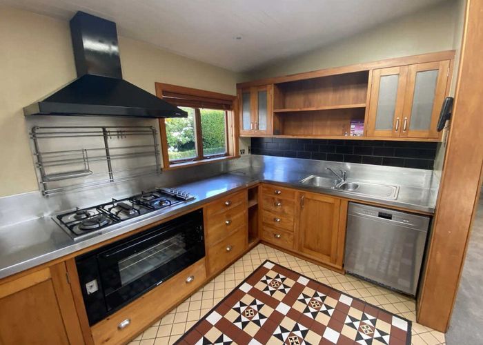  at 38 Berry Street, Merivale, Christchurch City, Canterbury