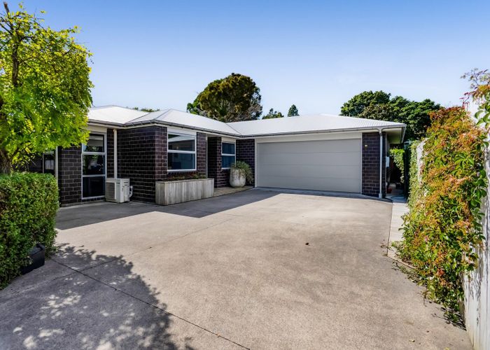  at 77 Brooklands Road, Brooklands, New Plymouth