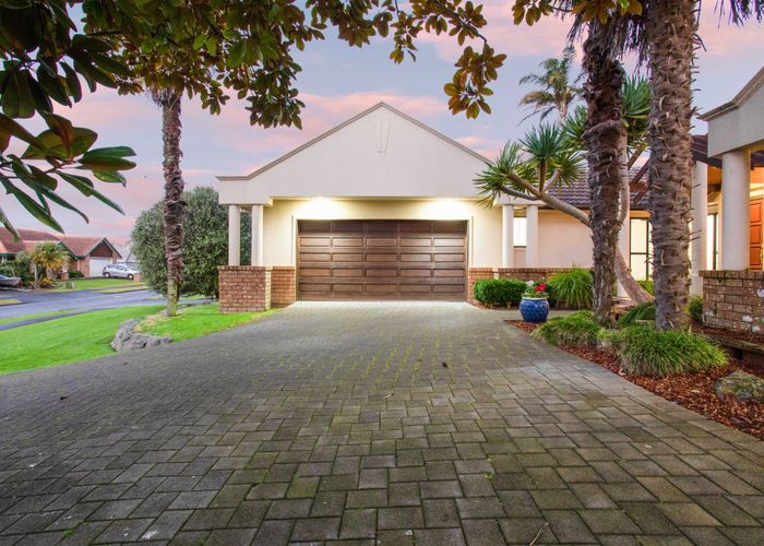  at 18 Yarlside Place, Northpark, Manukau City, Auckland