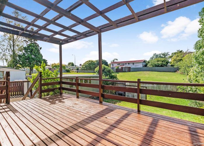  at 4 Ennis Ave, Pakuranga Heights, Manukau City, Auckland