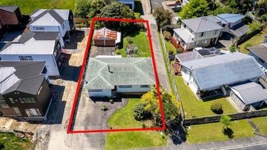  at 69 Salamanca Road, Sunnynook, Auckland