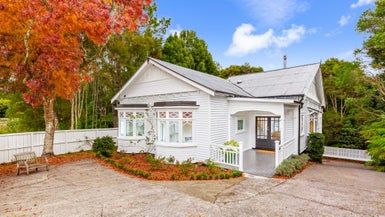  at 262 Glengarry Road, Glen Eden, Auckland
