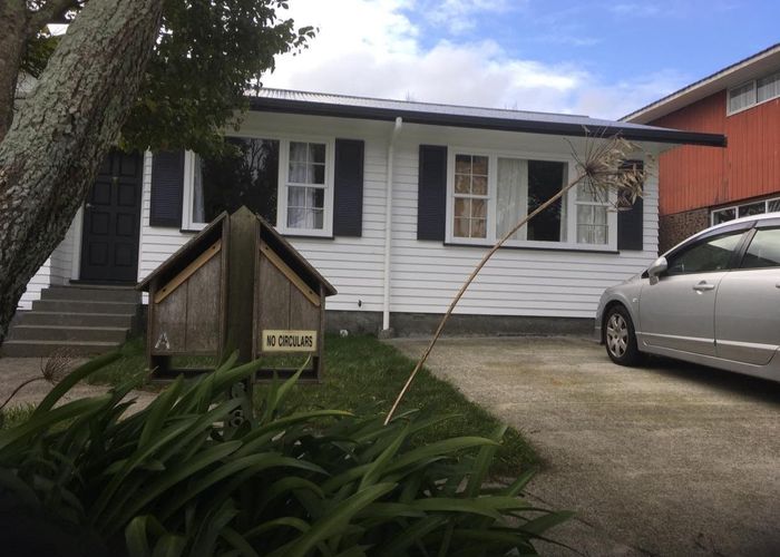  at 66 Stewart Drive, Newlands, Wellington