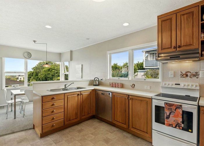  at 24 Anne Road, Hillcrest, North Shore City, Auckland