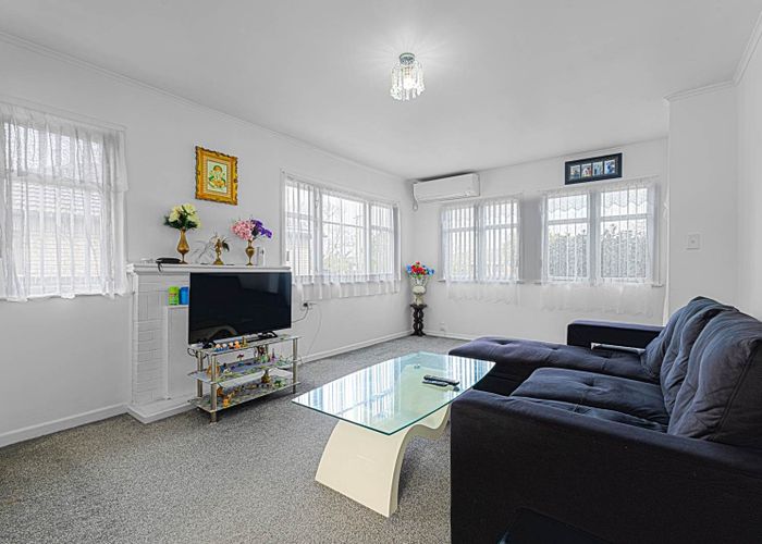  at 1/30 Gloucester Road, Manurewa, Manukau City, Auckland