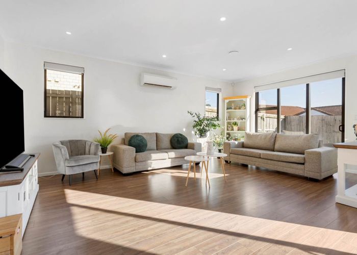  at 22 Cooladawson Drive, Flat Bush, Manukau City, Auckland