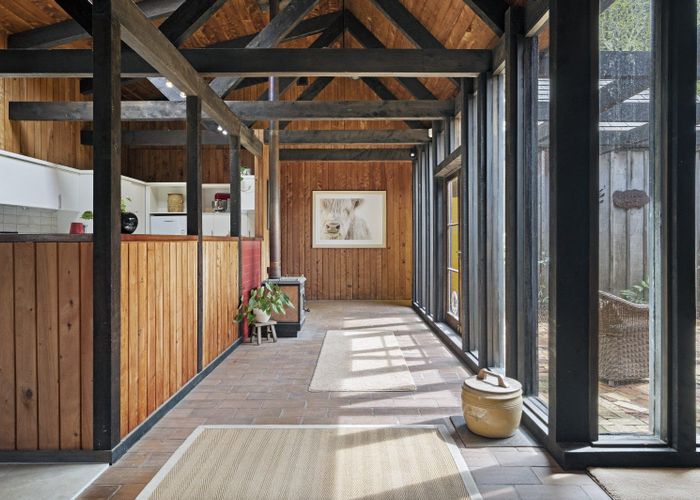  at 82 Kimptons Road, Manurewa