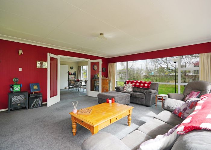  at 687 North Road, Lorneville, Invercargill