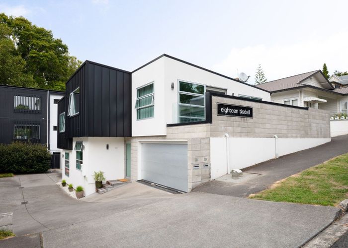  at 18C Tisdall Street, Hamilton Central, Hamilton