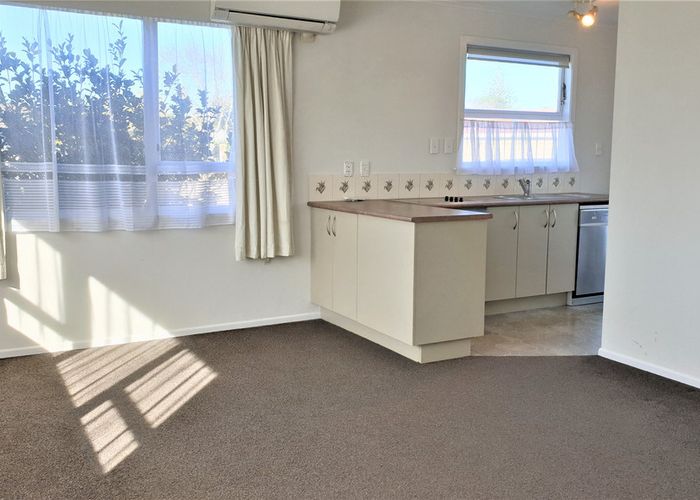  at 1/4 Kaumatua Place, Te Atatu Peninsula, Auckland