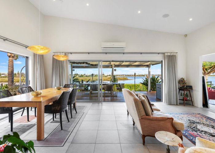  at 48 Aurea Avenue, Pakuranga, Manukau City, Auckland