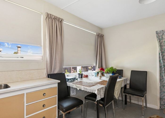  at 3/108 Staveley Street, Avonhead, Christchurch City, Canterbury