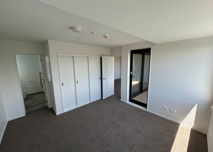  at 4/12 Treasure Lane, Te Atatu South, Waitakere City, Auckland