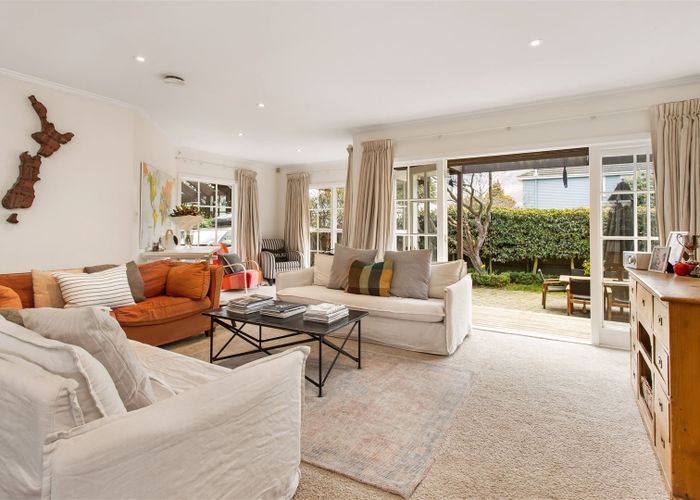 For sale 233 Clyde Road, Fendalton, Christchurch City, Canterbury homes.co.nz