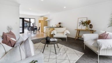  at 6/3 Ambrico Place, New Lynn, Auckland