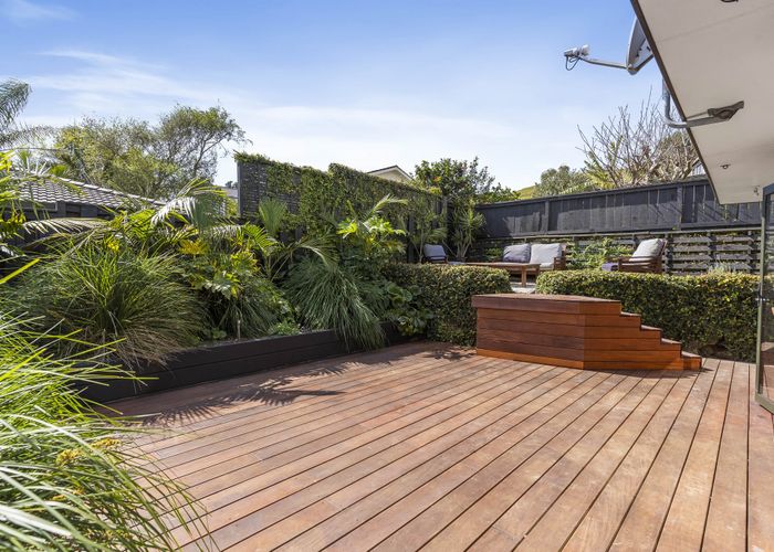  at 1/103 Wallace Road, Mangere Bridge, Auckland