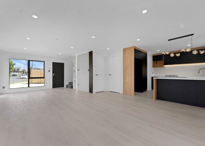  at Lot 1 & 2/39 Alexander Avenue, Papatoetoe, Manukau City, Auckland