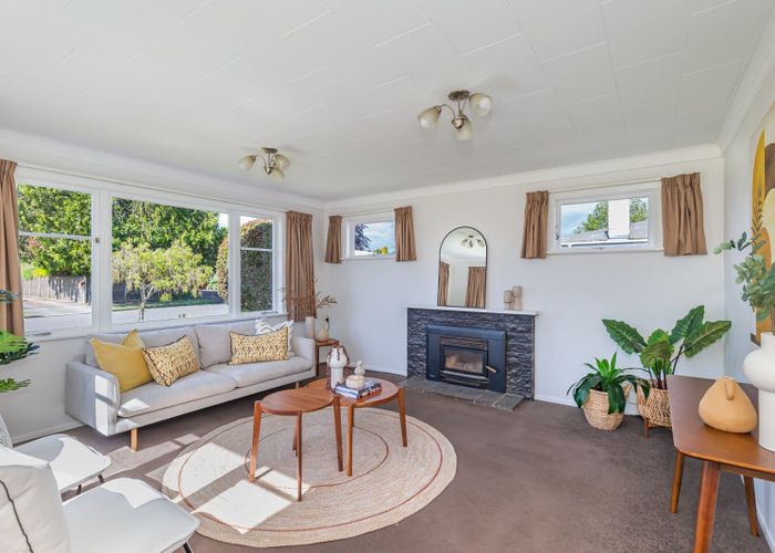  at 42 Highbury Drive, Levin, Levin
