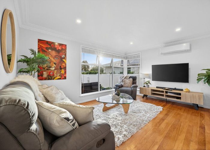  at 14 Mangos Place, Pakuranga, Manukau City, Auckland