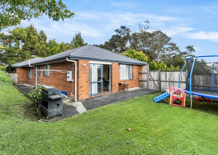  at 115C Woodglen Road, Glen Eden, Auckland