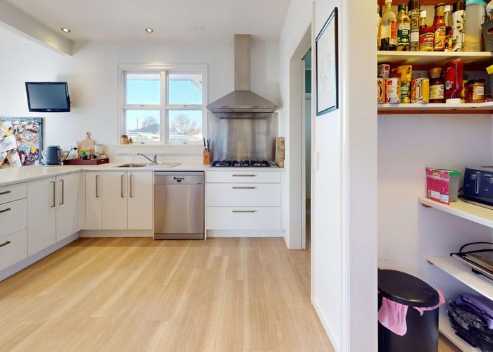  at 6 Andrew Street, Allenton, Ashburton