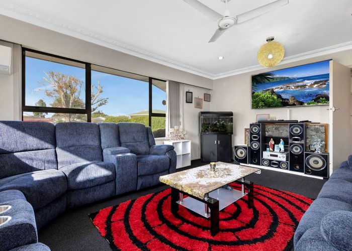  at 5 Rito Place, Manukau, Auckland