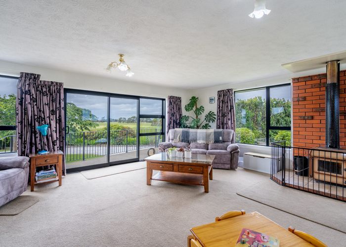  at 141 Steel Road, Lorneville, Invercargill