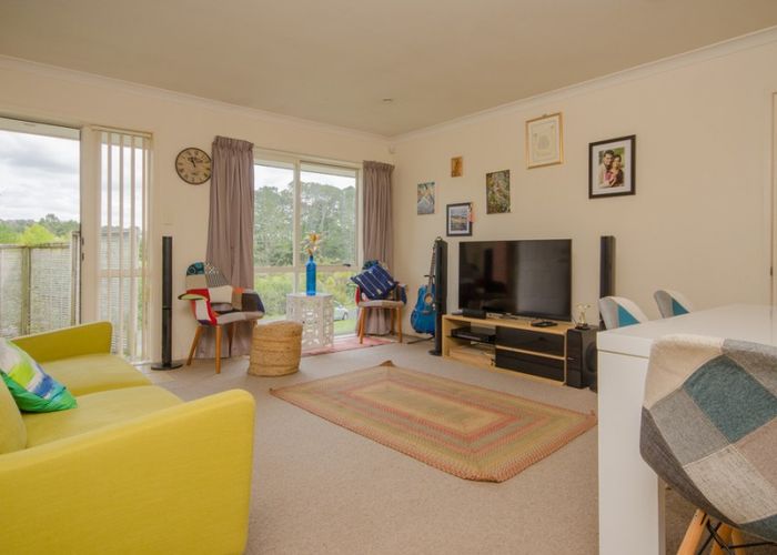  at 62 Brookwood Drive, Henderson, Auckland
