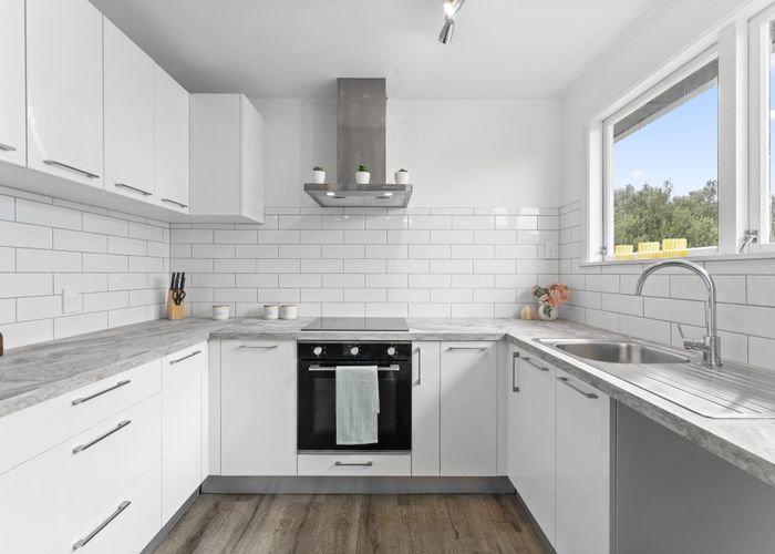  at 21 Mcquarrie Avenue, Wattle Downs, Auckland