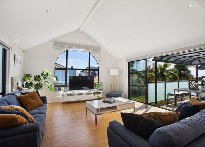  at 21 Waller Avenue, Bucklands Beach, Auckland