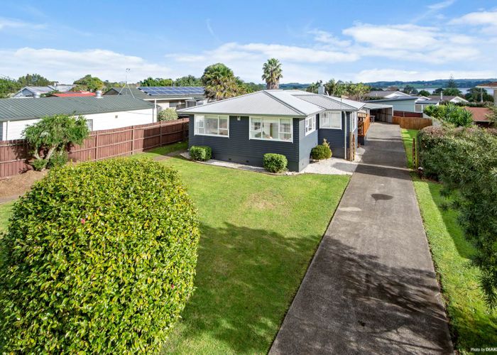  at 487 Glenbrook Beach Road, Waiuku