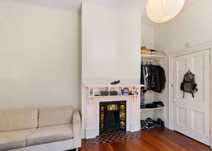  at 12 Goring street (Down), Thorndon, Wellington, Wellington