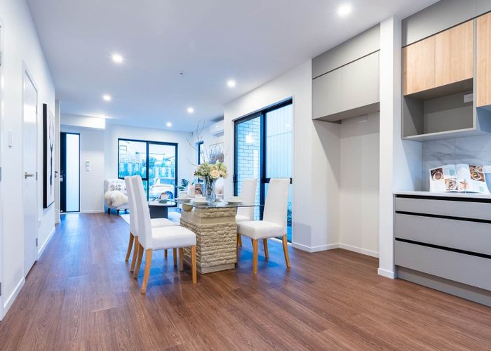  at 8 Papai Lane, Massey, Waitakere City, Auckland