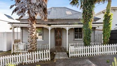  at 33 John Street, Ponsonby, Auckland