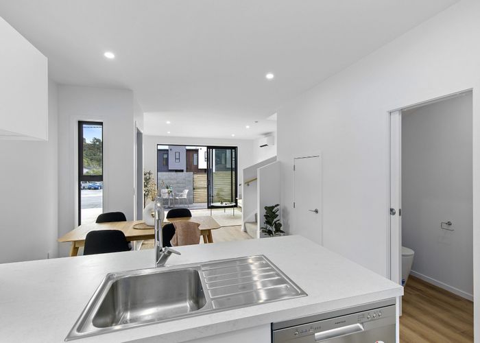  at 1/33 Raukawa Street, Stokes Valley, Lower Hutt, Wellington