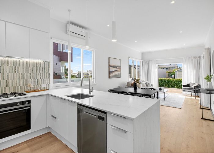  at 10 Joan Street, Point Chevalier, Auckland City, Auckland