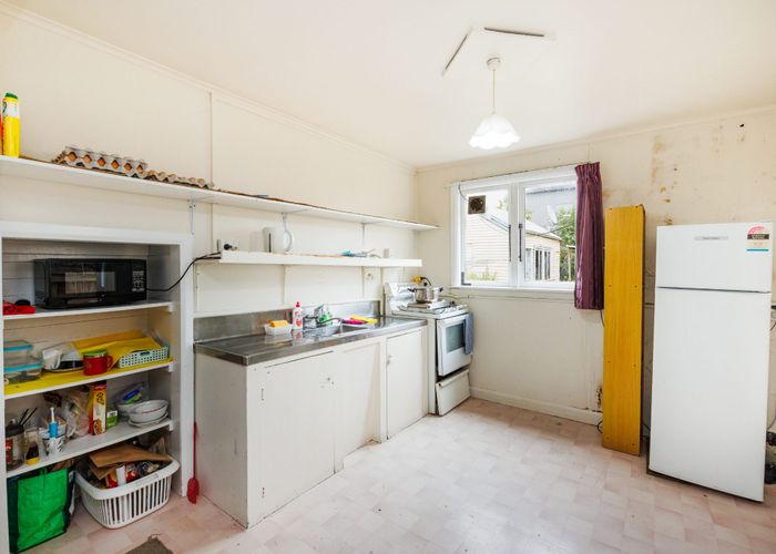  at 8 Ranfurly Street, Hokowhitu, Palmerston North, Manawatu / Whanganui
