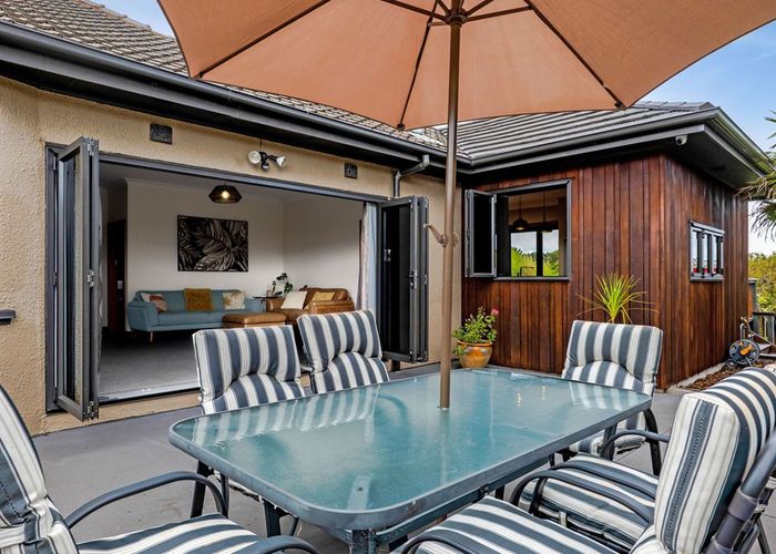  at 138 Ngamotu Road, Spotswood, New Plymouth