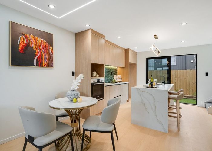  at 4/127 Ridge Road, Howick, Manukau City, Auckland