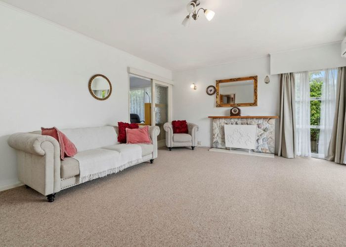 at 4 Malory Street, Avondale, Auckland